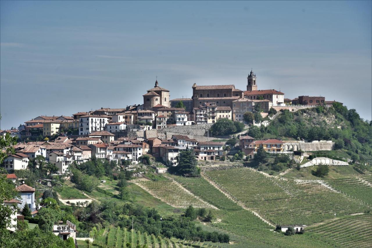 Appartamento A Casa Di Anna La Morra Esterno foto